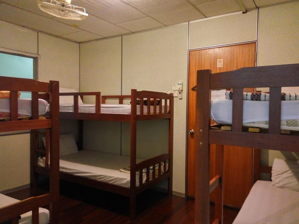 Discovery Youth Hostel Malacca Exterior photo